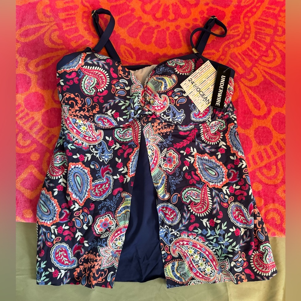 24 & Ocean Paisley Lane Fly Away Tankini